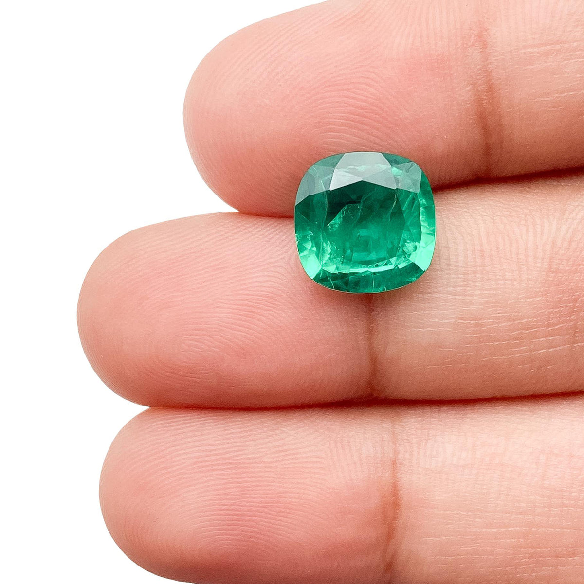 2.94ct | Brilliant Cut Cushion Shape Lab Emerald
