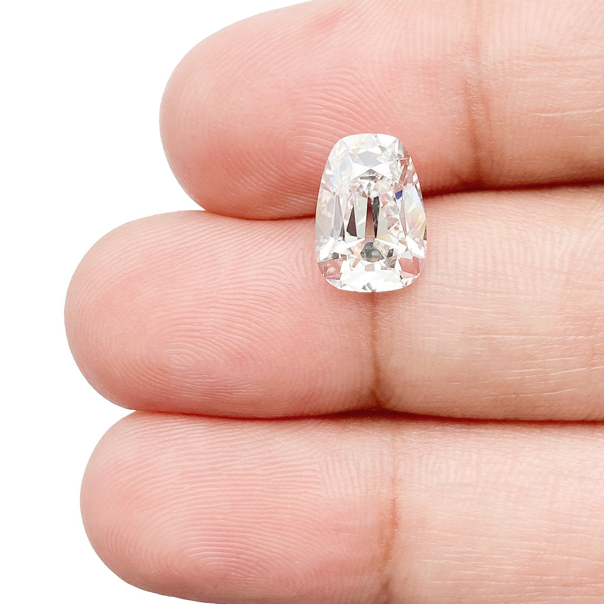 2.51ct | E/VS1 Tapered Cushion Shape Old Mine Cut Lab Diamond (IGI)
