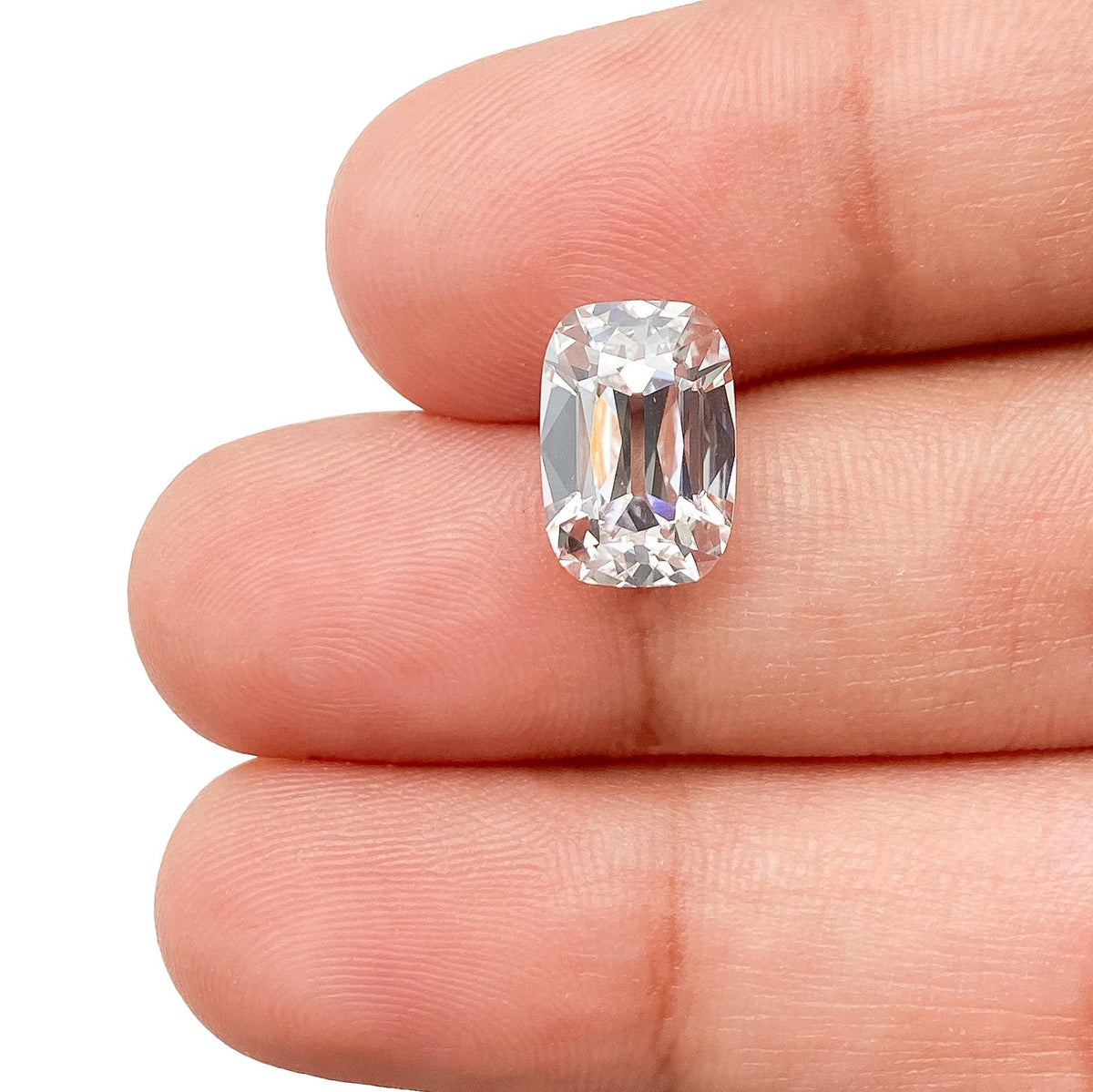 3.13ct | E/VS1 Cushion Shape Old Mine Cut Lab Diamond (IGI)