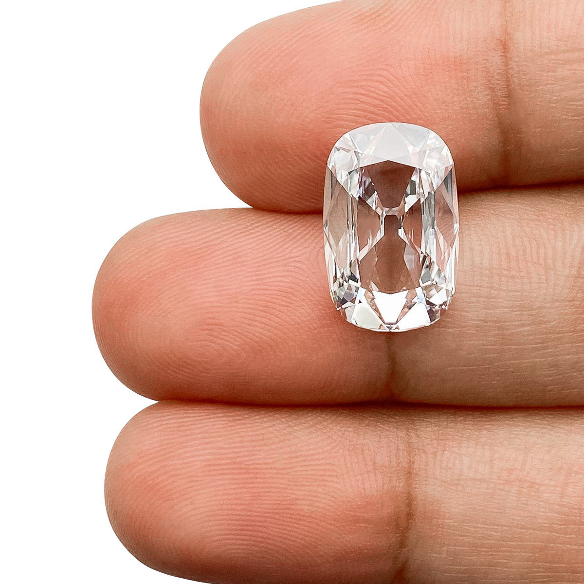 3.53ct | E/VVS2 Antique Cushion Shape Old Mine Cut Lab Diamond (IGI)