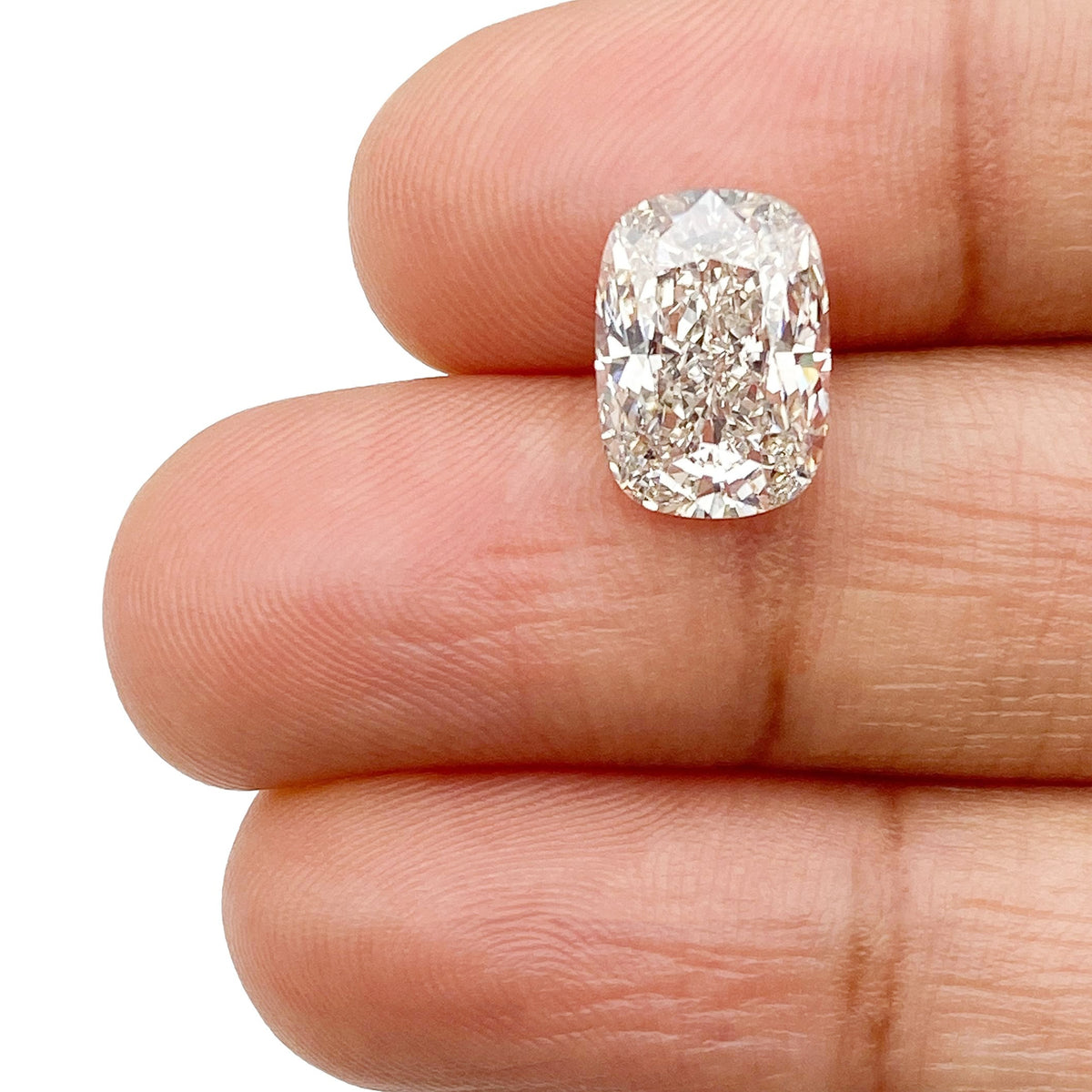 2.91ct | G/VS1 Cushion Shape Brilliant Cut Lab Diamond (IGI)