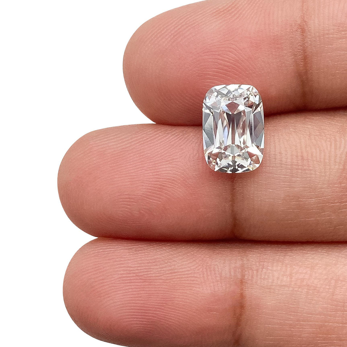 2.47ct | E/VS1 Cushion Shape Old Mine Cut Lab Diamond (IGI)