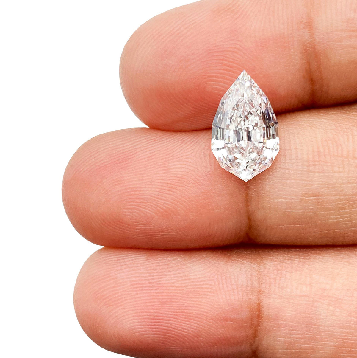 2.53ct | E/VS1 Pear Shape Step Cut Lab Diamond (IGI)