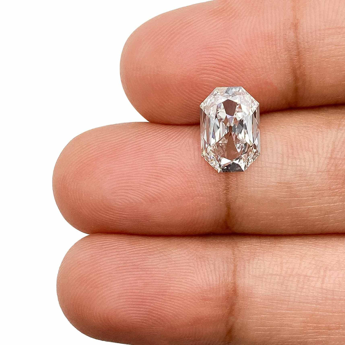 1.86ct | F/VVS2 Octagon Shape Old Mine Cut Lab Diamond (IGI)