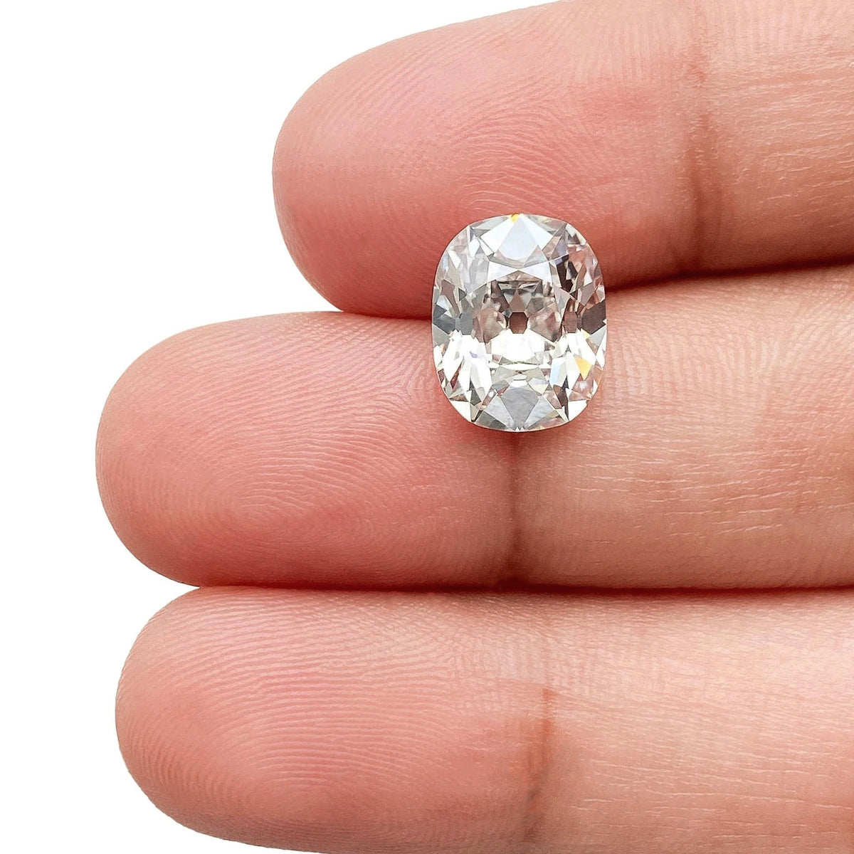3.52ct | F/VS1 Cushion Shape Old Mine Cut Lab Diamond (IGI)-LITHOS Diamond