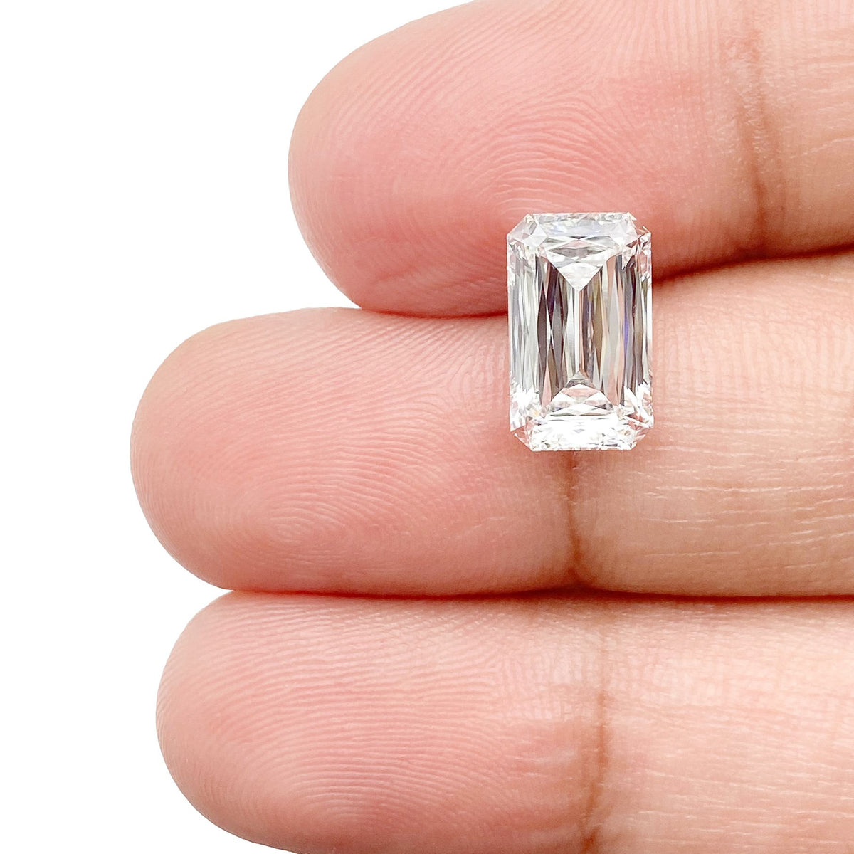 2.42ct | F/VS1 Emerald Shape Lattice Cut Lab Diamond (IGI)