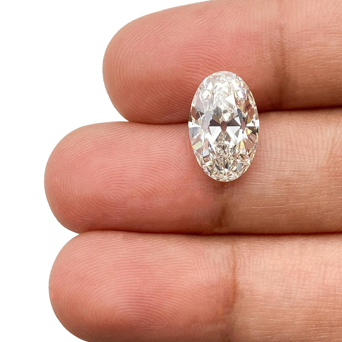 3.52ct | G/VVS2 Oval Shape Old Mine Cut Lab Diamond (IGI)