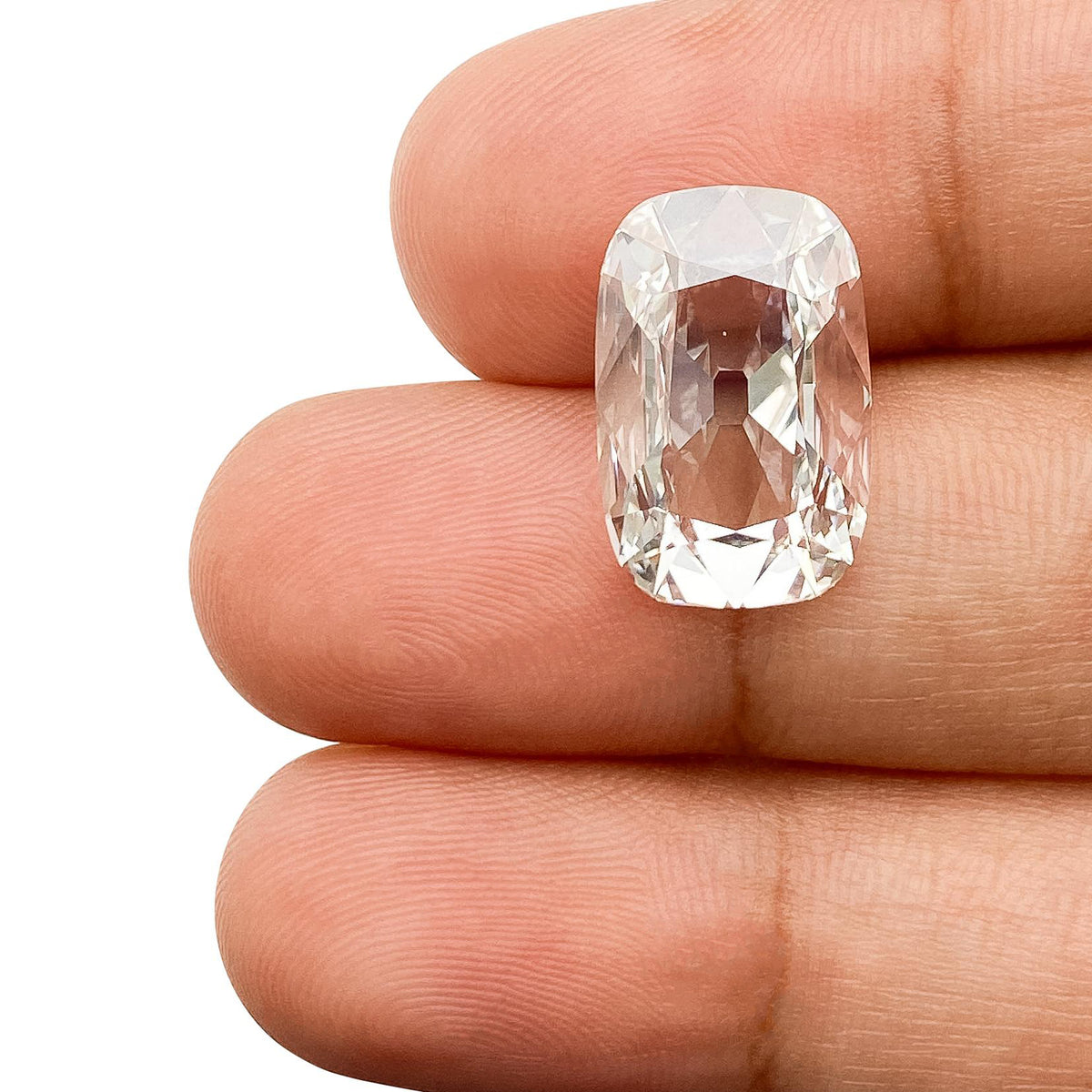 5.02ct | G/VVS2 Antique Cushion Shape Old Mine Cut Lab Diamond (IGI)