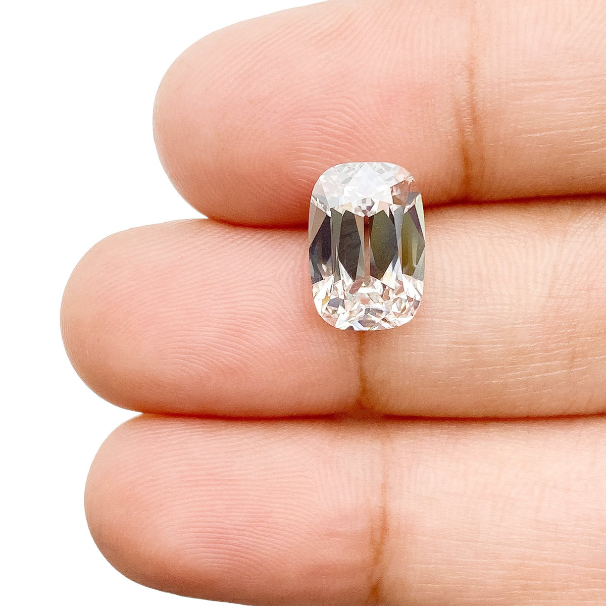 3.31ct | G/VVS2 Cushion Shape Old Mine Cut Lab Diamond (IGI)