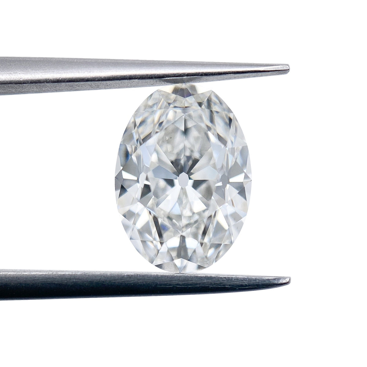 2.27ct | G/VS1 Oval Shape Old Mine Cut Lab Diamond (IGI)-LITHOS Diamond