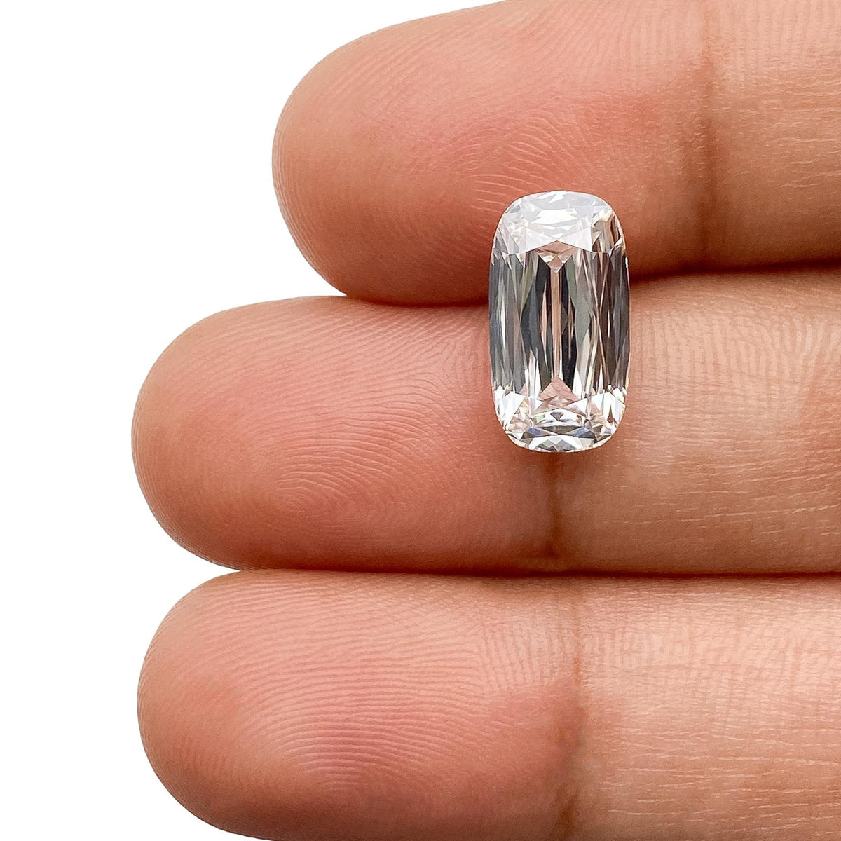 3.26ct | E/VVS2 Cushion Shape Lattice Cut Lab Diamond (IGI)