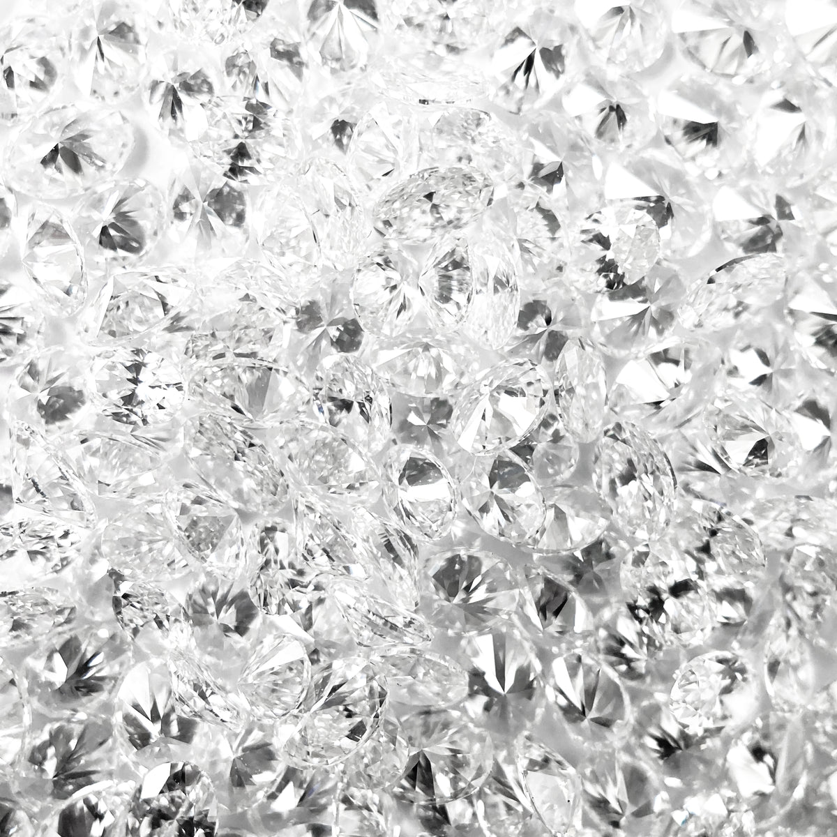 Oval Shape Brilliant Cut Calibrated Lab Diamond Melee