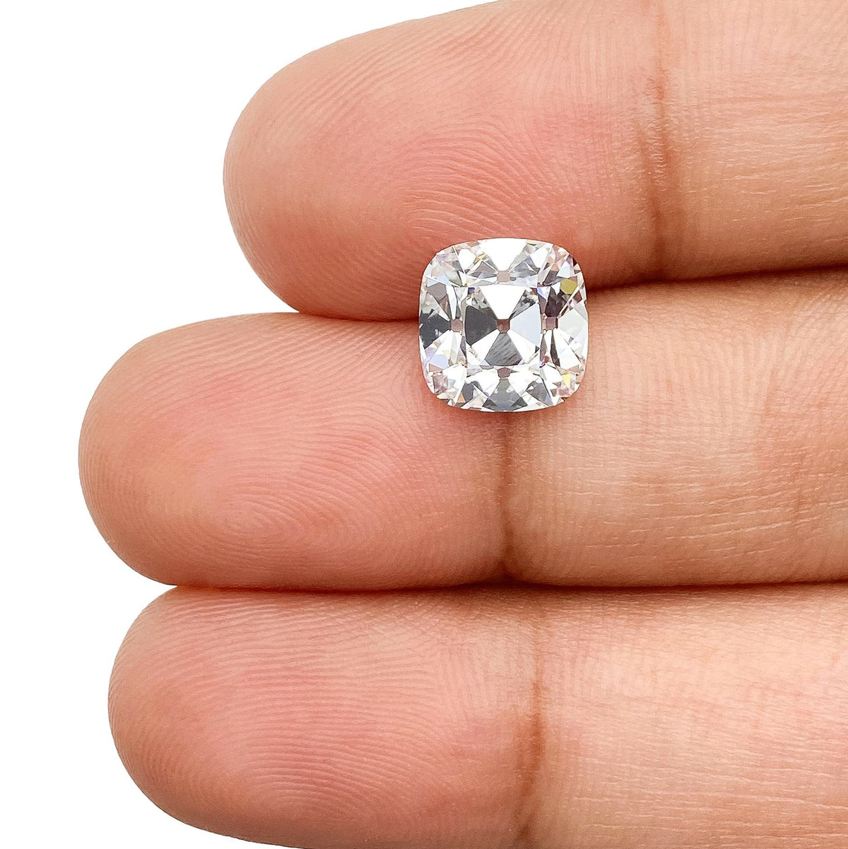 2.54ct | D/VVS2 Cushion Shape Old Mine Cut Lab Diamond (IGI)