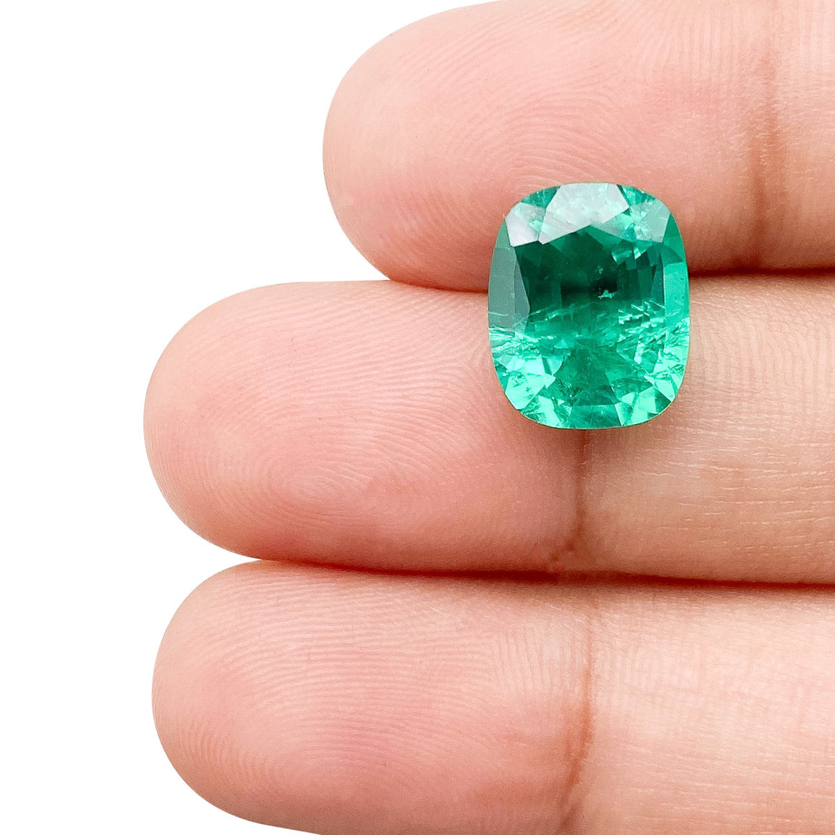 4.03ct | Brilliant Cut Cushion Shape Lab Emerald