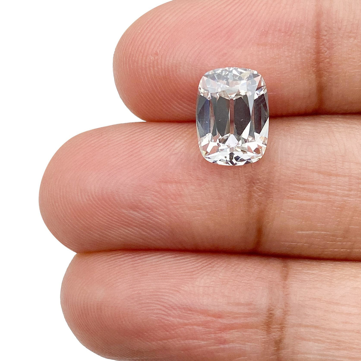 2.21ct | F/VS2 Cushion Shape Old Mine Cut Lab Diamond (IGI)