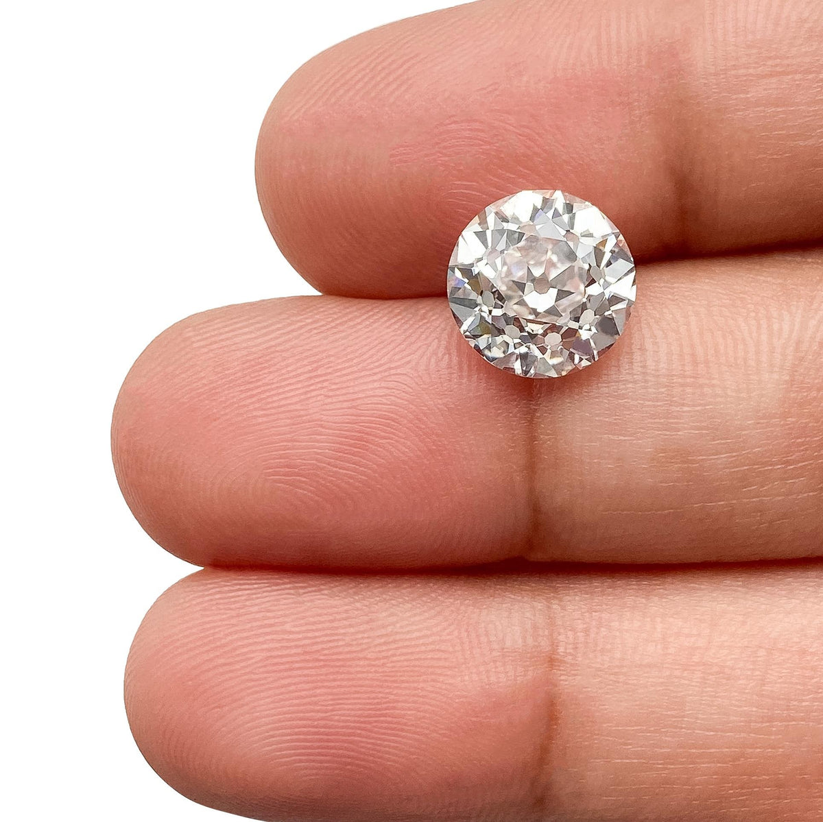 3.13ct | E/VVS2 Round Shape Old European Cut Lab Diamond (IGI)
