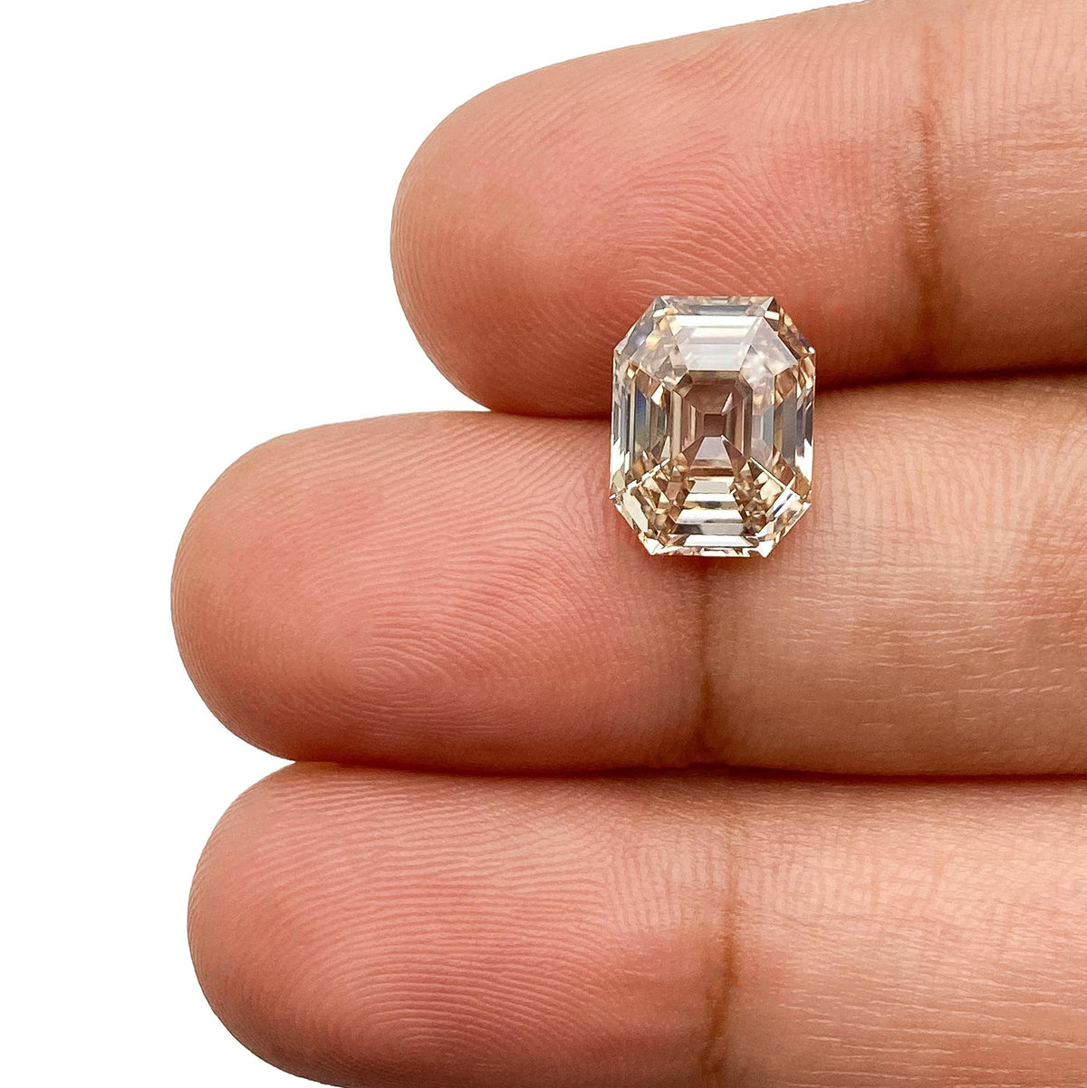 3.07ct | Q-R/VVS2 Champagne Octagon Shape Step Cut Lab Diamond (IGI)-LITHOS Diamond