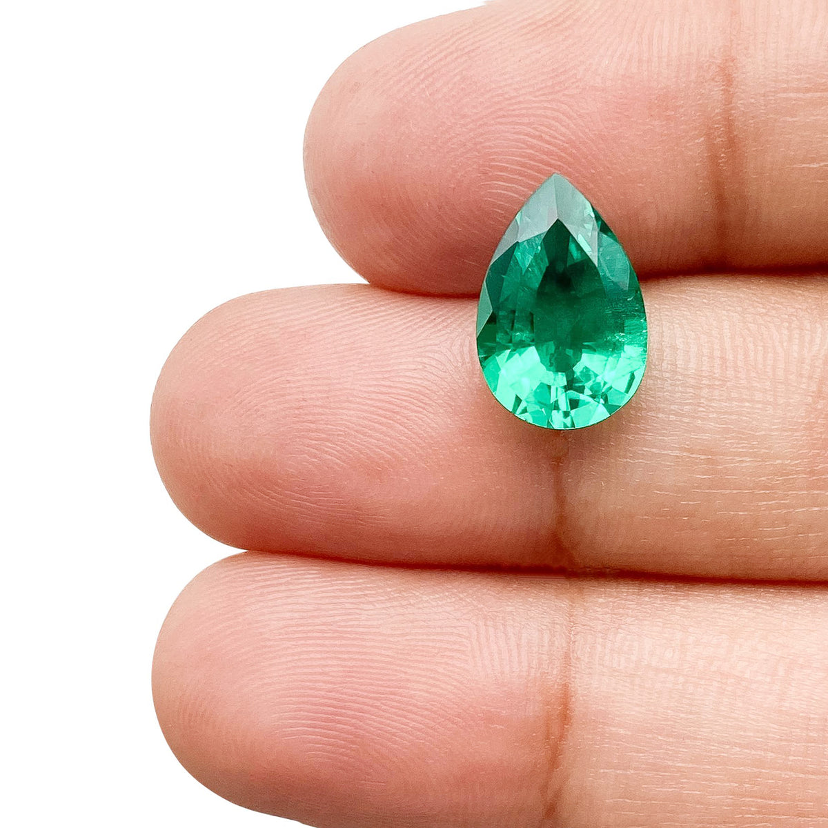 2.58ct | Brilliant Cut Pear Shape Lab Emerald