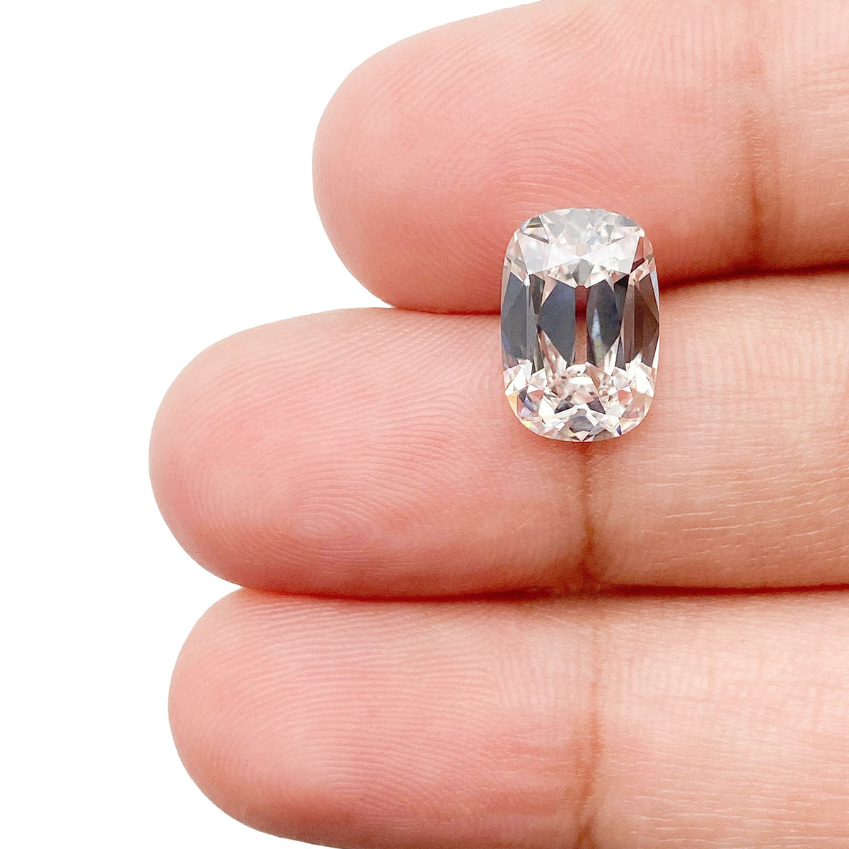 3.10ct | F/VS1 Cushion Shape Old Mine Cut Lab Diamond (IGI)