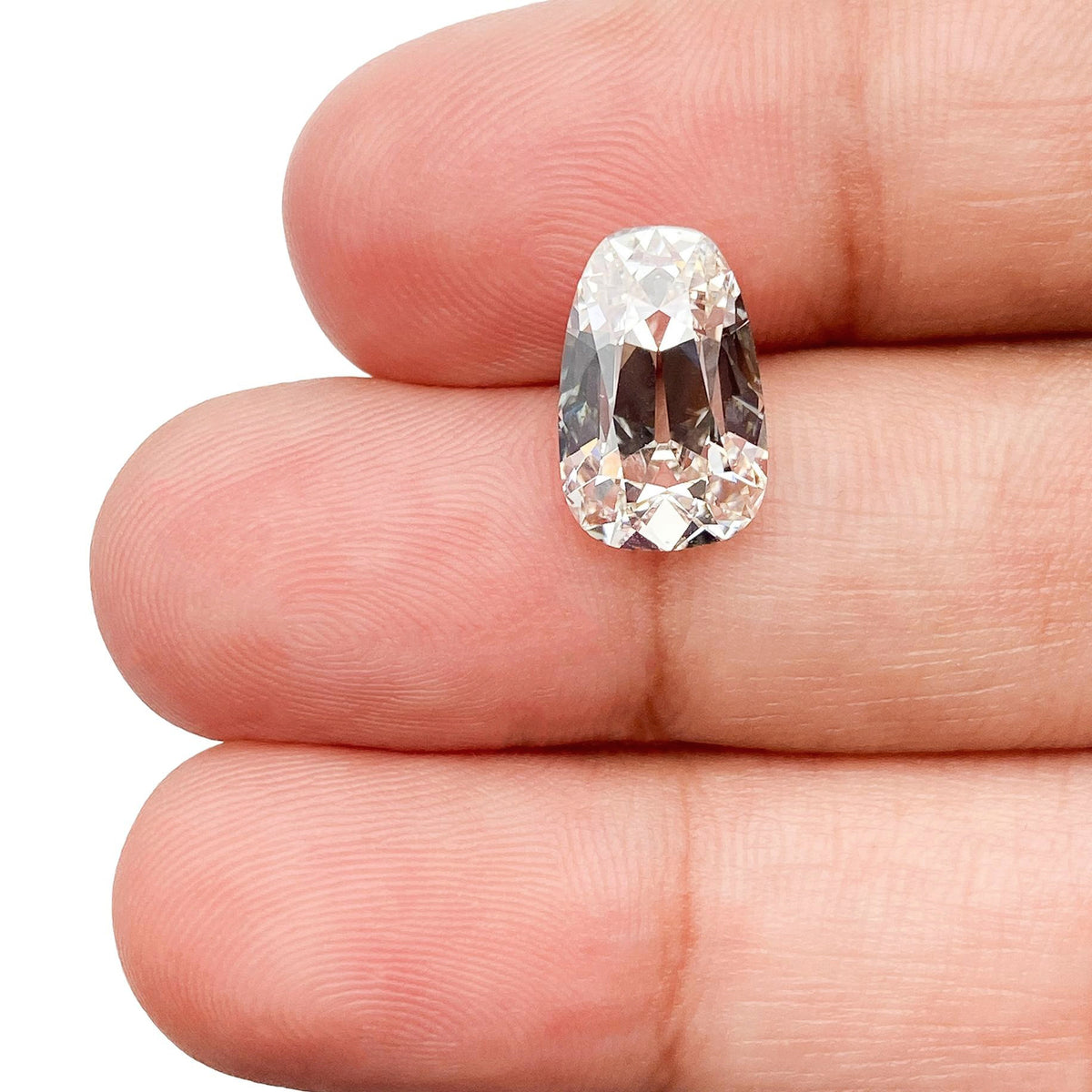 3.07ct | G/VVS2 Tapered Cushion Shape Old Mine Cut Lab Diamond (IGI)