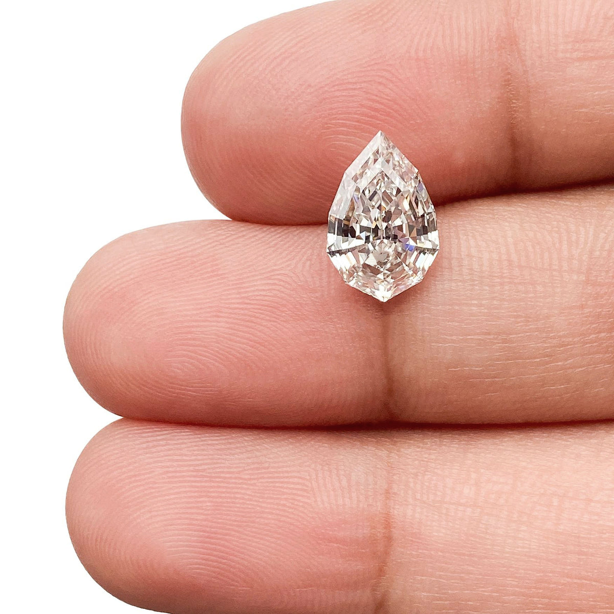 2.02ct | G/VS1 Pear Shape Step Cut Lab Diamond (IGI)-LITHOS Diamond