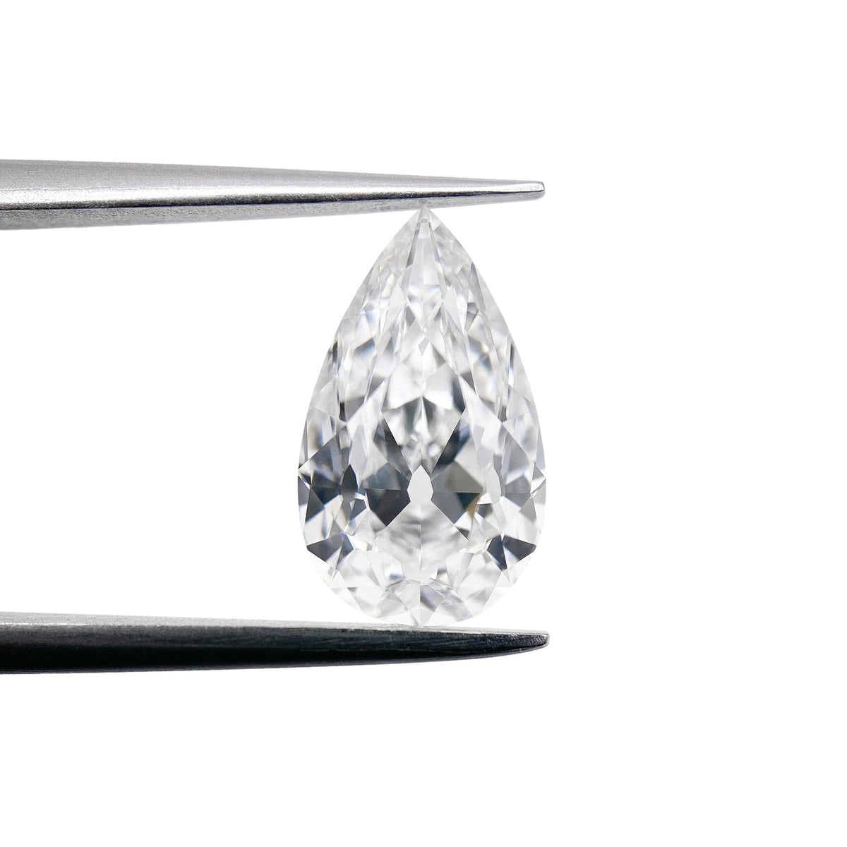 2.35ct | D/VVS2 Pear Shape Old Mine Cut Lab Diamond (IGI)-LITHOS Diamond