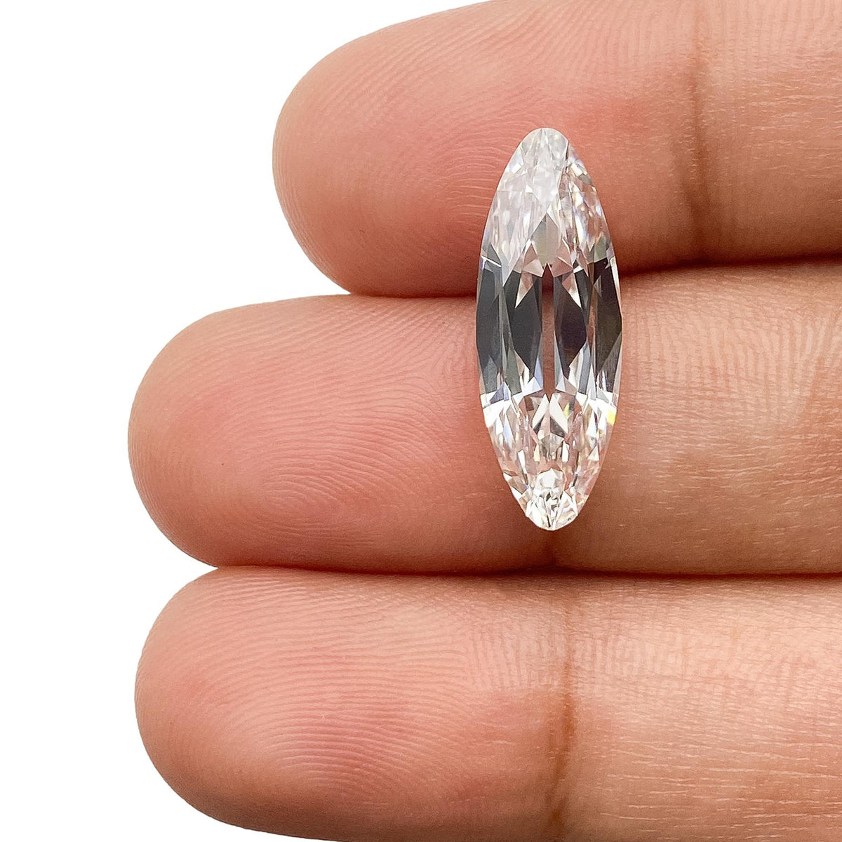 3.96ct | F/VVS2 Oval Shape Old Mine Cut Lab Diamond (IGI)