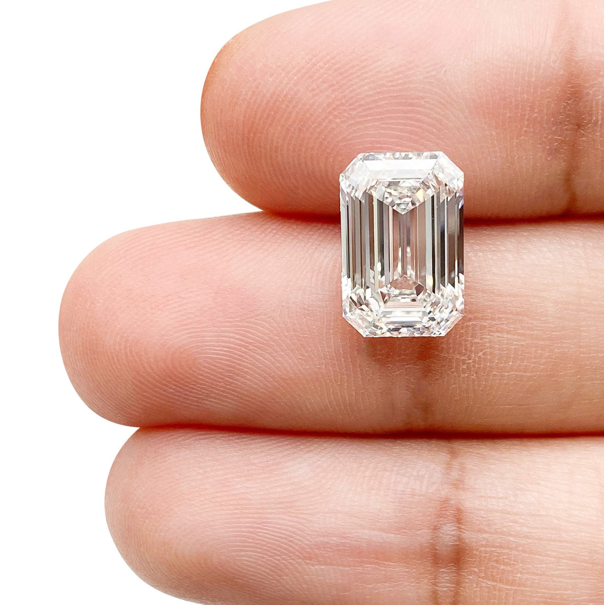 4.41ct | F/VS1 Emerald Shape Step Cut Lab Diamond (IGI)