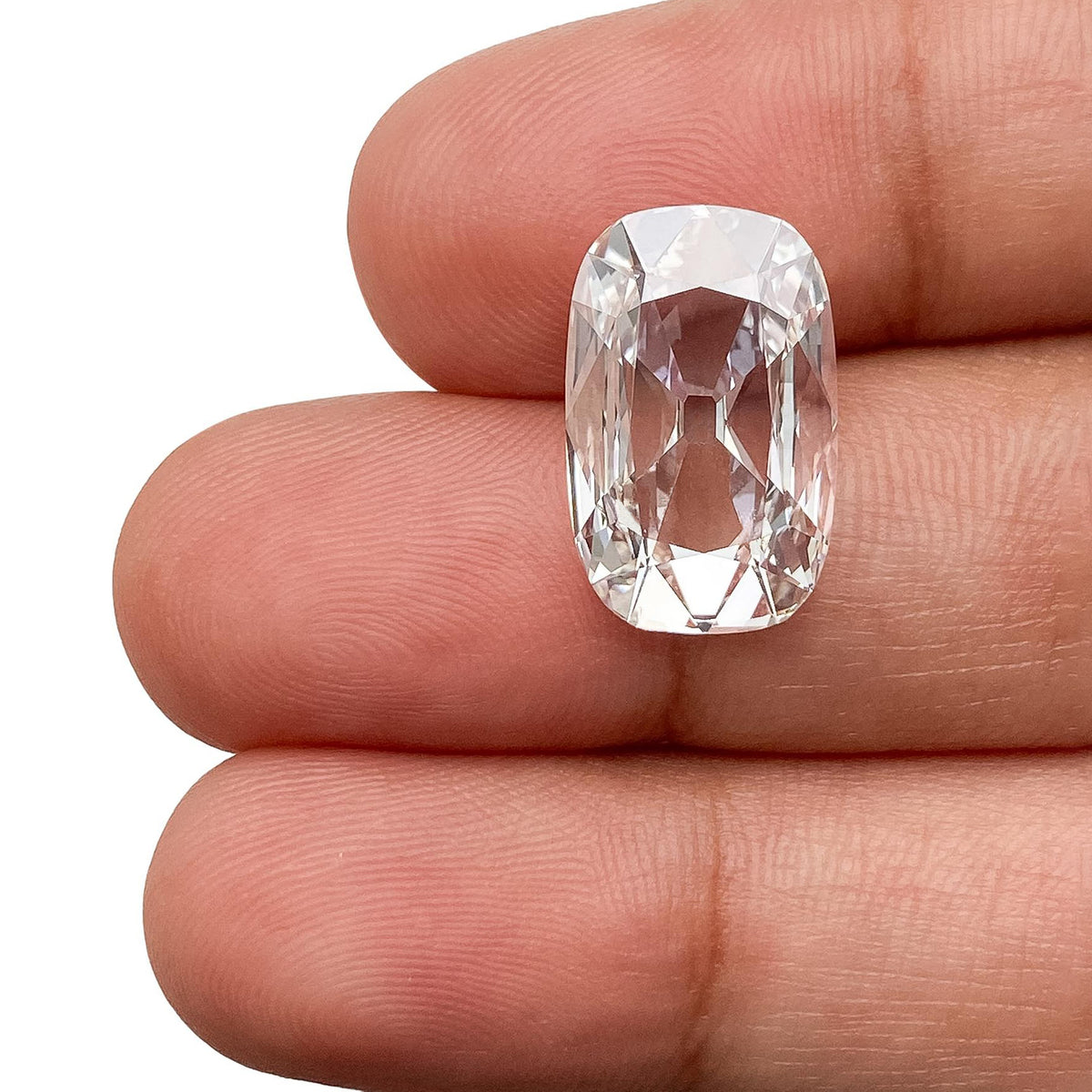 5.03ct | F/VVS2 Antique Cushion Shape Old Mine Cut Lab Diamond (IGI)