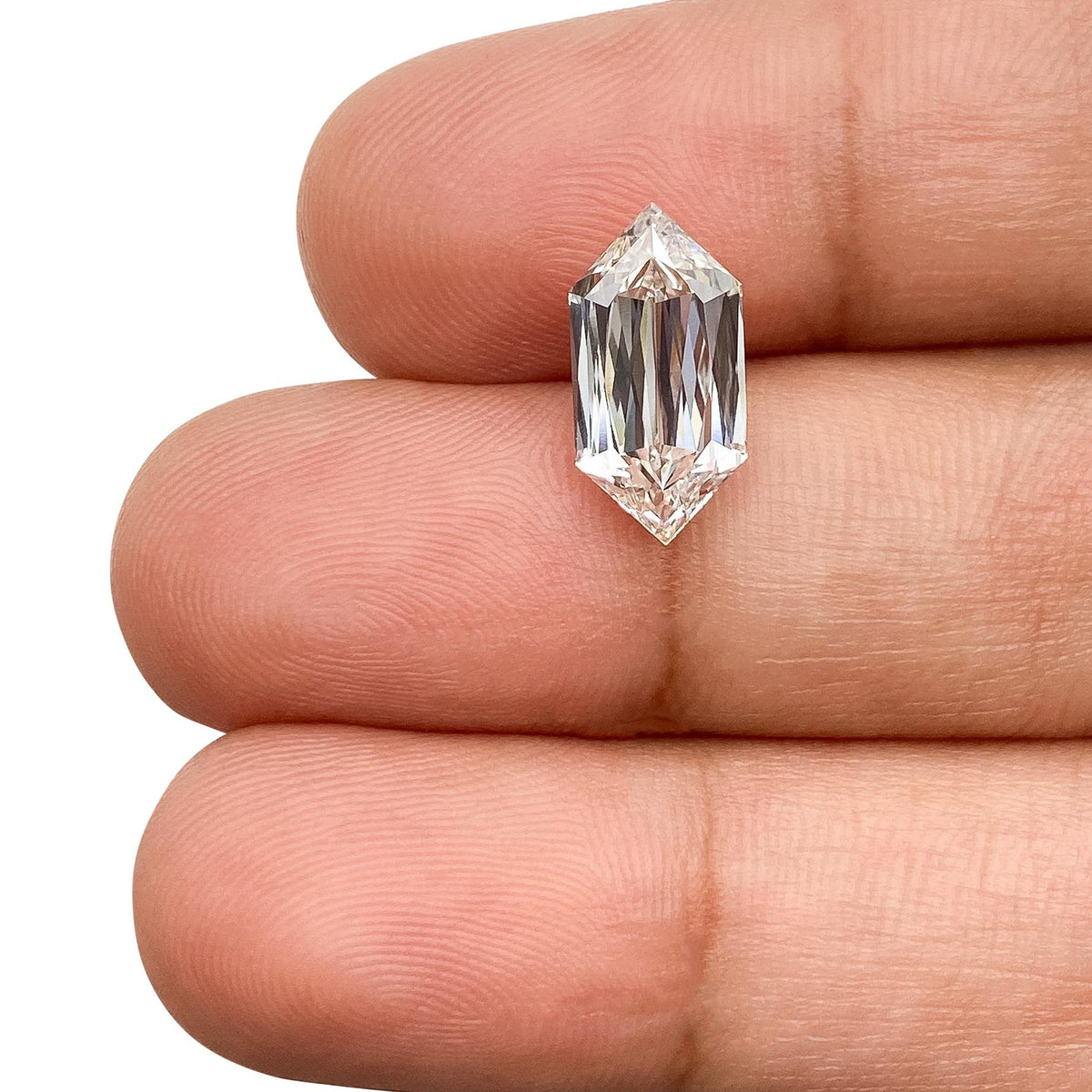 2.64ct | F/VVS2 Hexagon Shape Lattice Cut Lab Diamond (IGI)