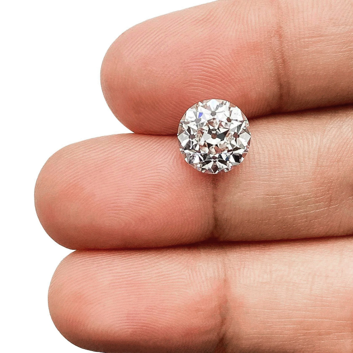 2.71ct | E/VVS2 Round Shape Old European Cut Lab Diamond (IGI)-LITHOS Diamond