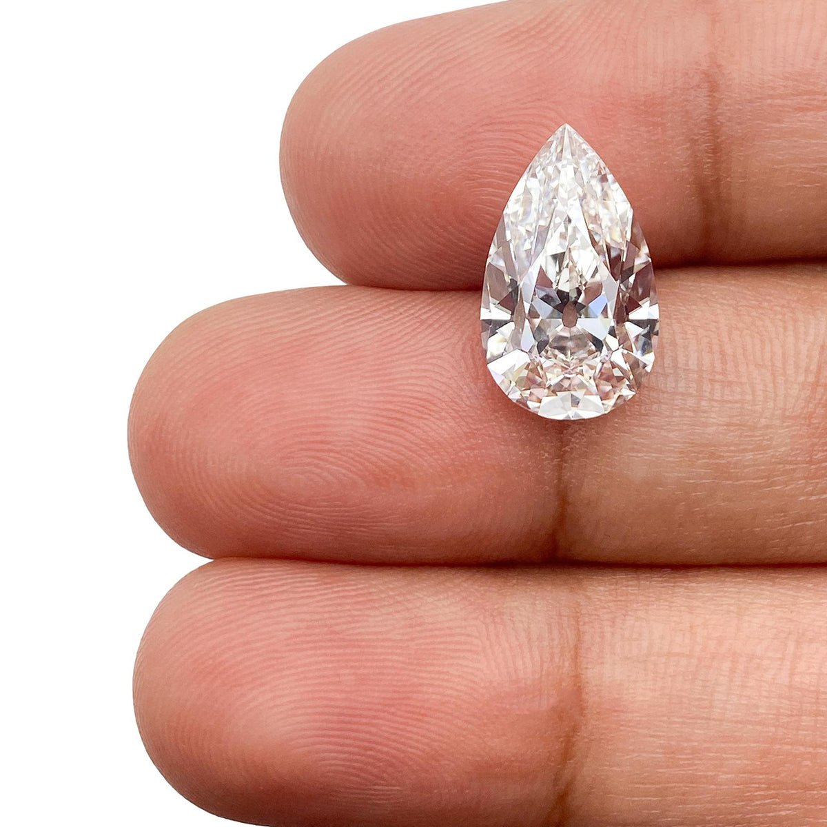 3.96ct | F/VVS2 Pear Shape Old Mine Cut Lab Diamond (IGI)