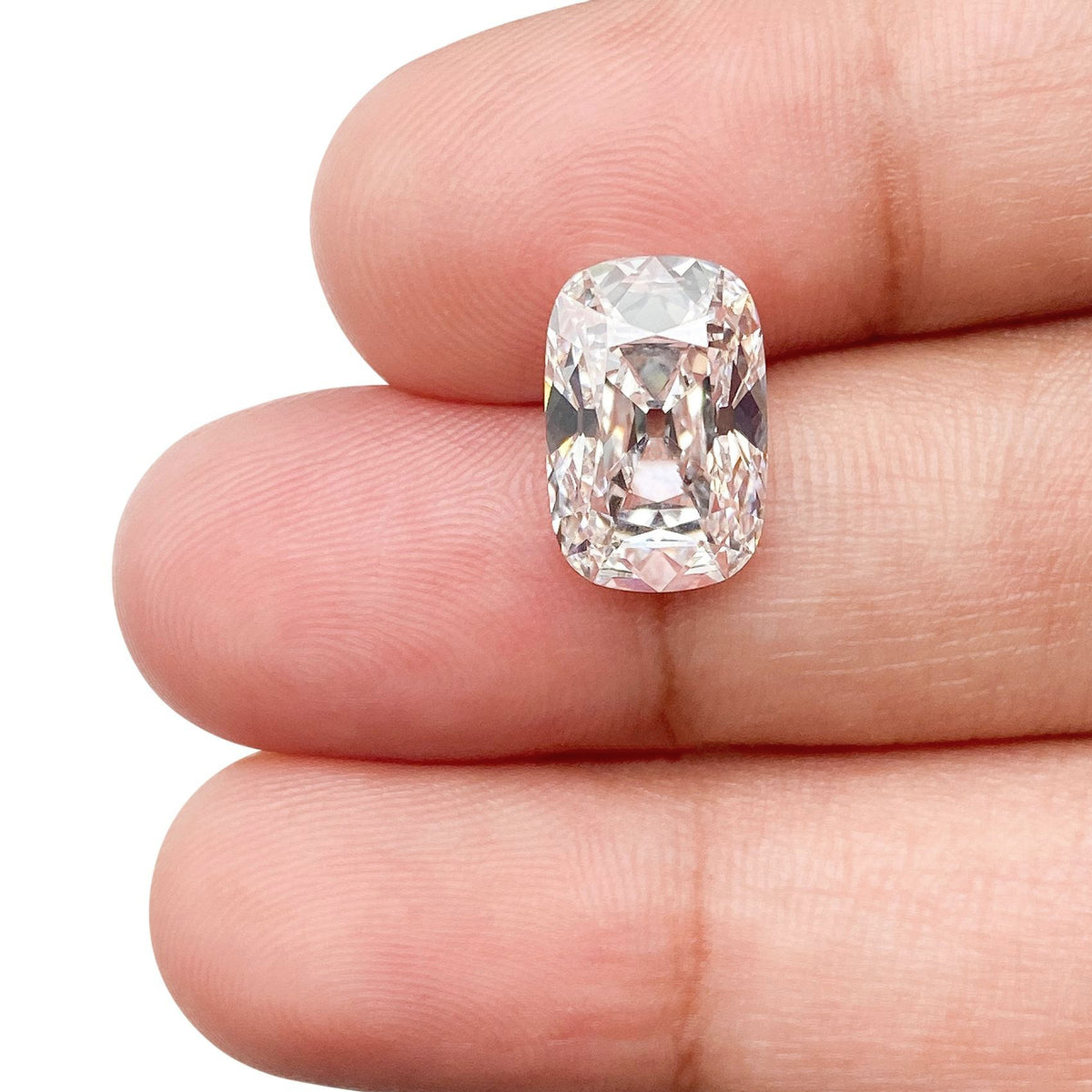 3.91ct | E/VS2 Cushion Shape Antique Old Mine Cut Lab Diamond (IGI)