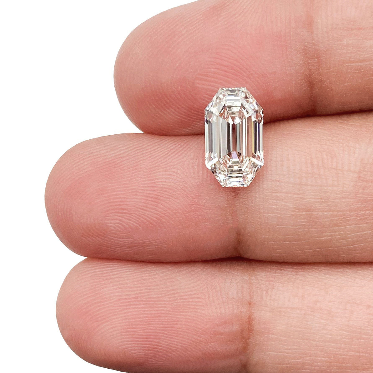 2.11ct | F/VVS2 Octagon Shape Step Cut Lab Diamond (IGI)-LITHOS Diamond