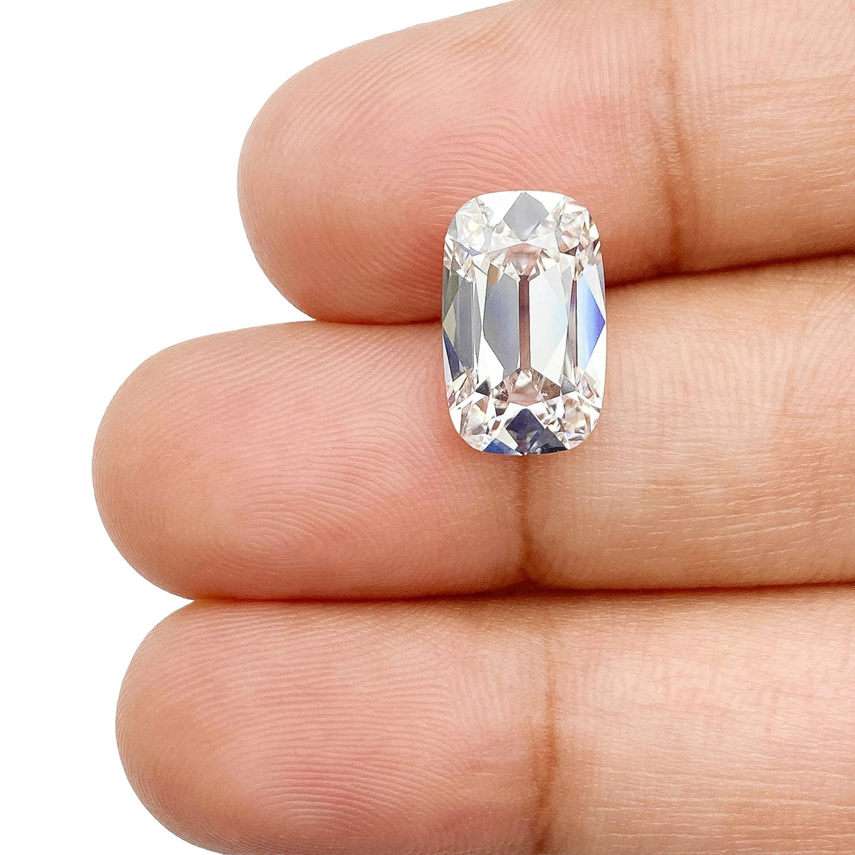 3.63ct | F/VVS2 Cushion Shape Old Mine Cut Lab Diamond (IGI)
