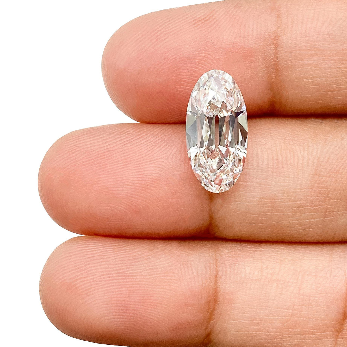 3.66ct | E/VS2 Oval Shape Old Mine Cut Lab Diamond (IGI)