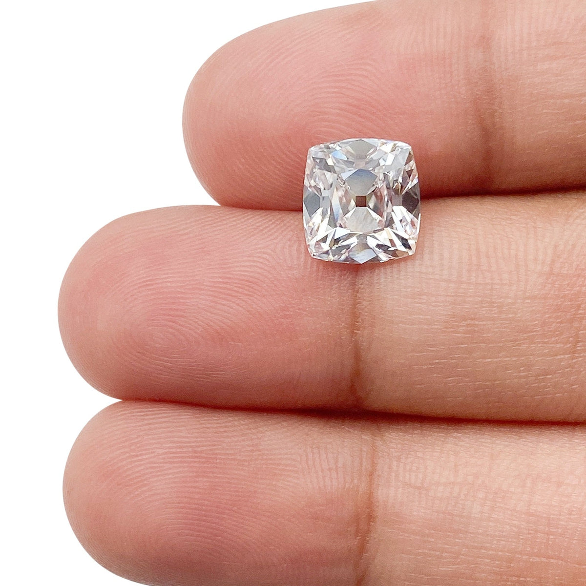 2.54ct | E/VS1 Cushion Shape Old Mine Cut Lab Diamond (IGI)-LITHOS Diamond