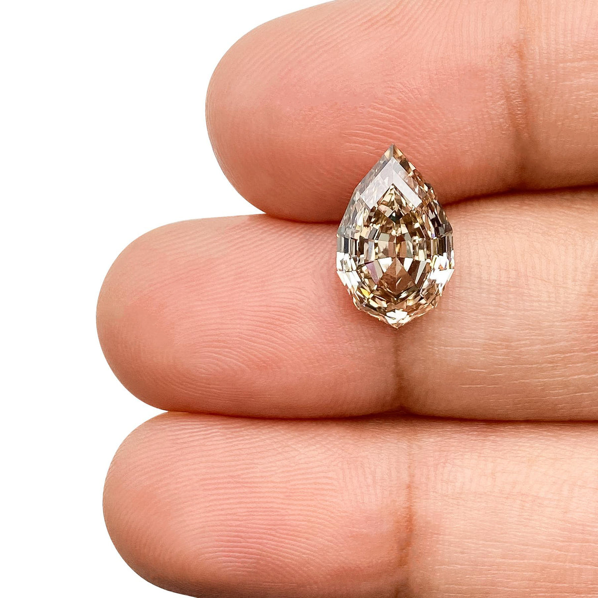 3.02ct |Very Light Yellowish Brown/VS1 Pear Shape Step Cut Lab Diamond (IGI)-LITHOS Diamond