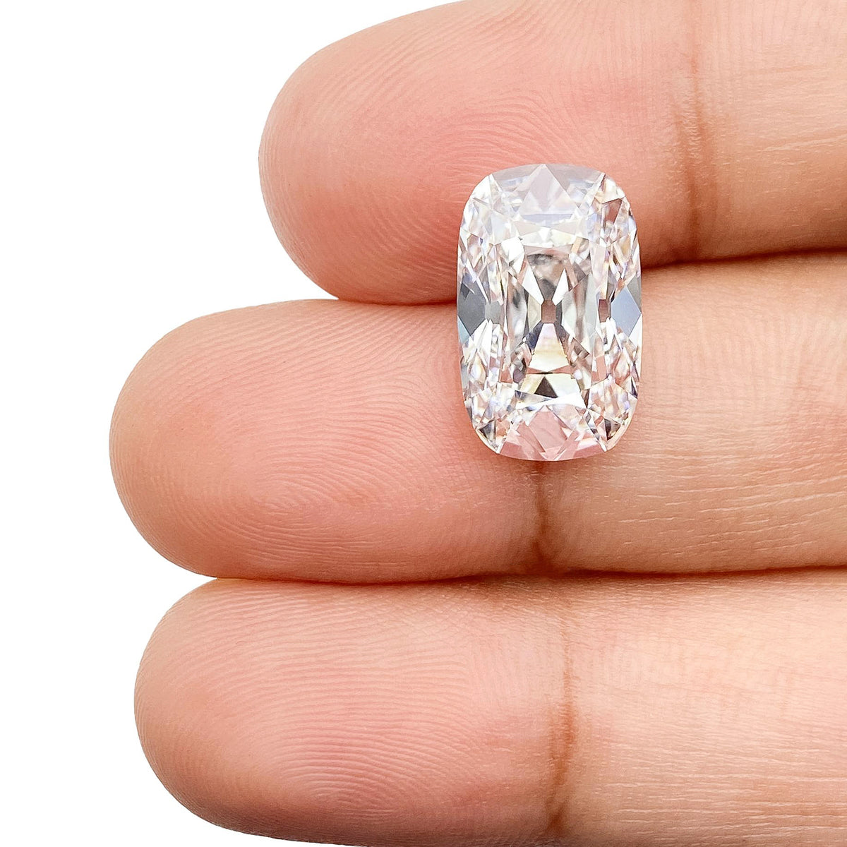 5.23ct | D/VVS2 Antique Cushion Shape Old Mine Cut Lab Diamond (IGI)