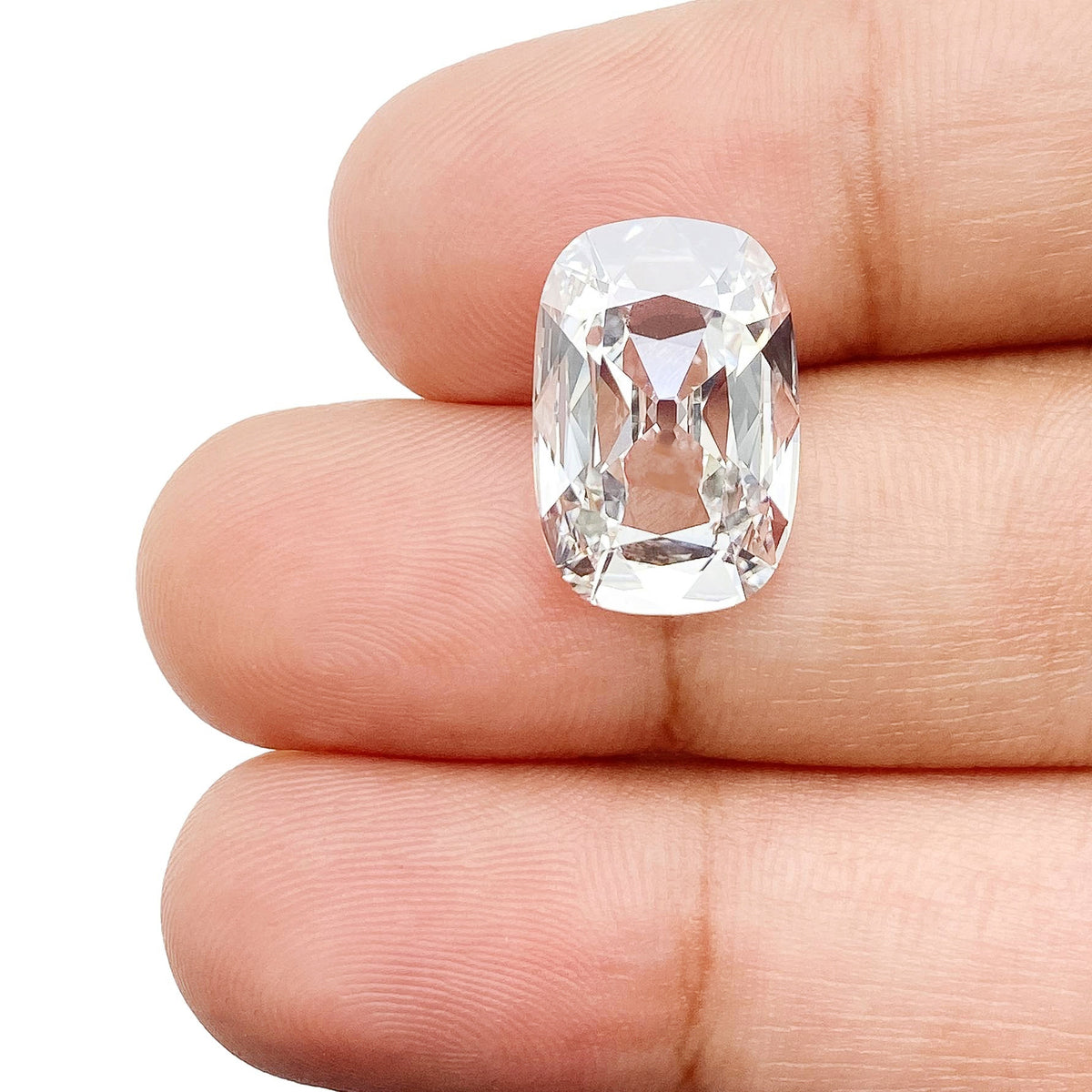 4.76ct | E/VVS2 Antique Cushion Shape Old Mine Cut Lab Diamond (IGI)