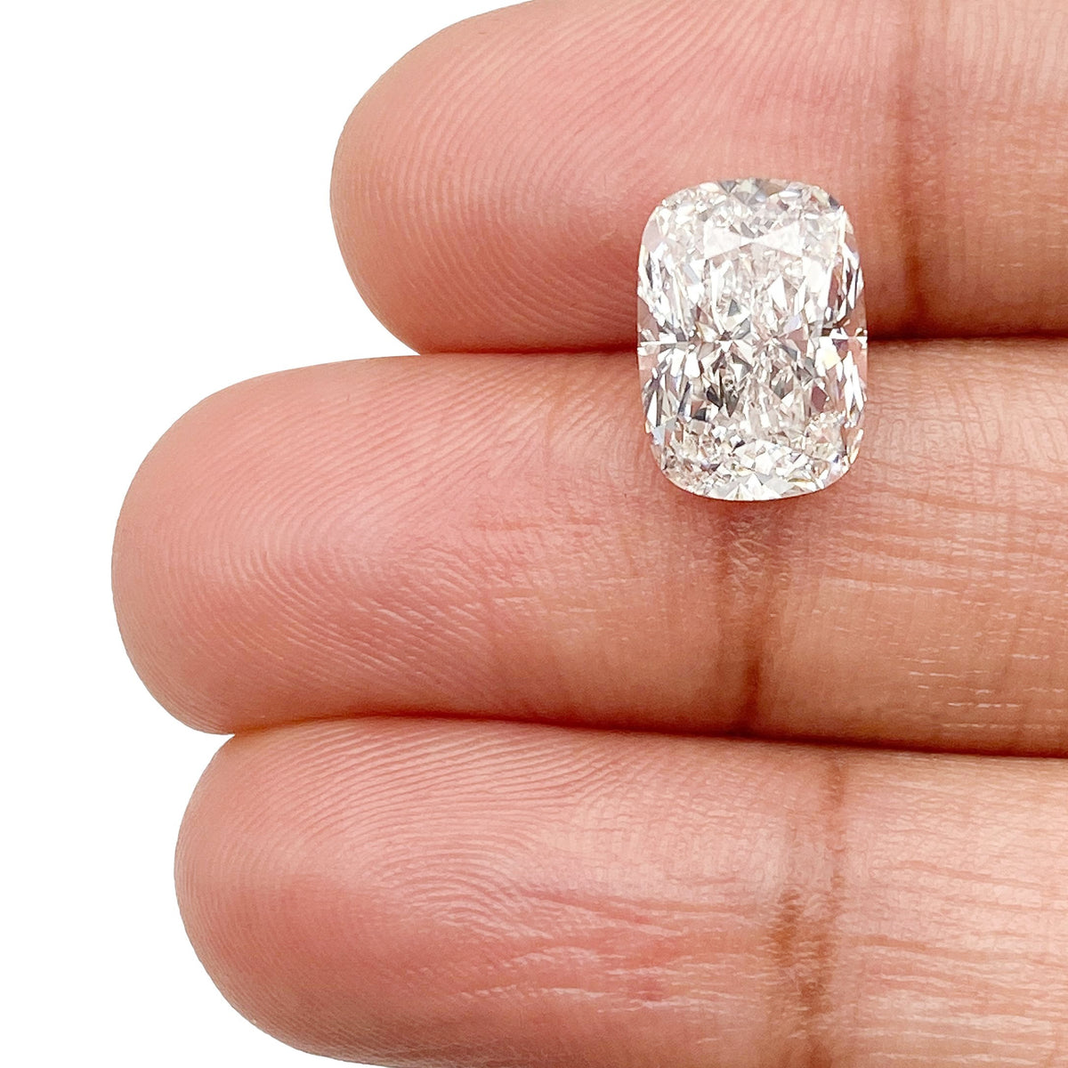 2.86ct | E/VS1 Cushion Shape Brilliant Cut Lab Diamond (IGI)