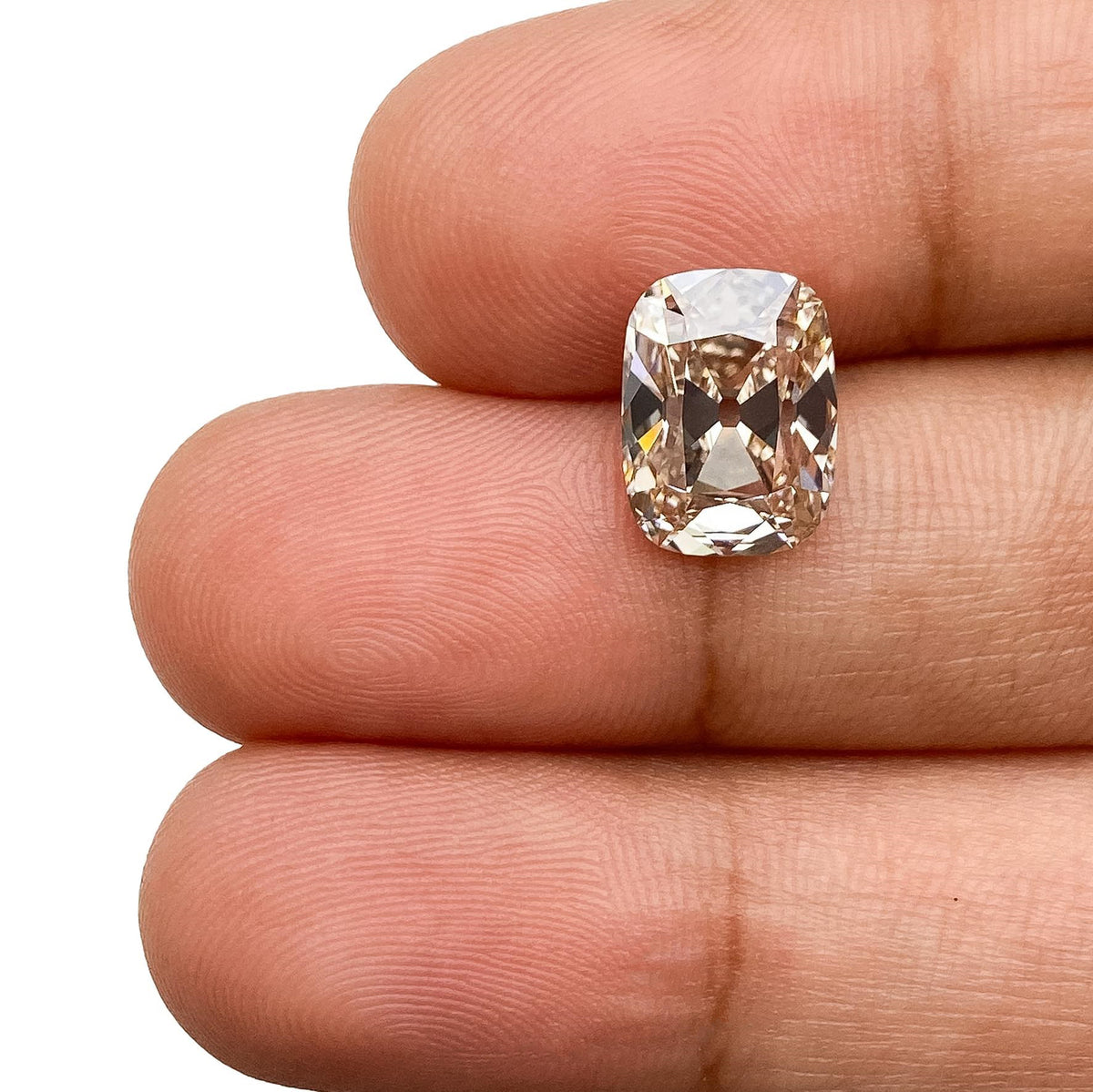 2.86ct | N/VVS2 Champagne Cushion Shape Old Mine Cut Lab Diamond (IGI)-LITHOS Diamond