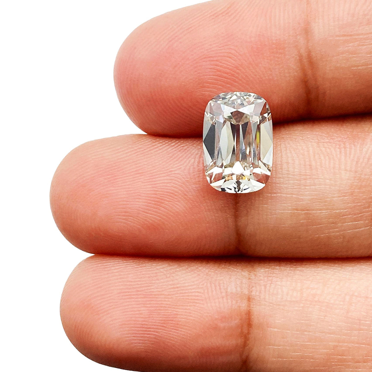 3.06ct | H/VS2 Cushion Shape Old Mine Cut Lab Diamond (IGI)