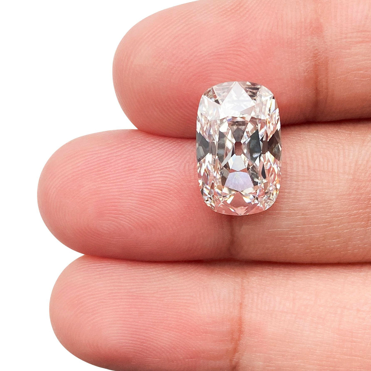 5.10ct | H/VVS2 Antique Cushion Shape Old Mine Cut Lab Diamond (IGI)