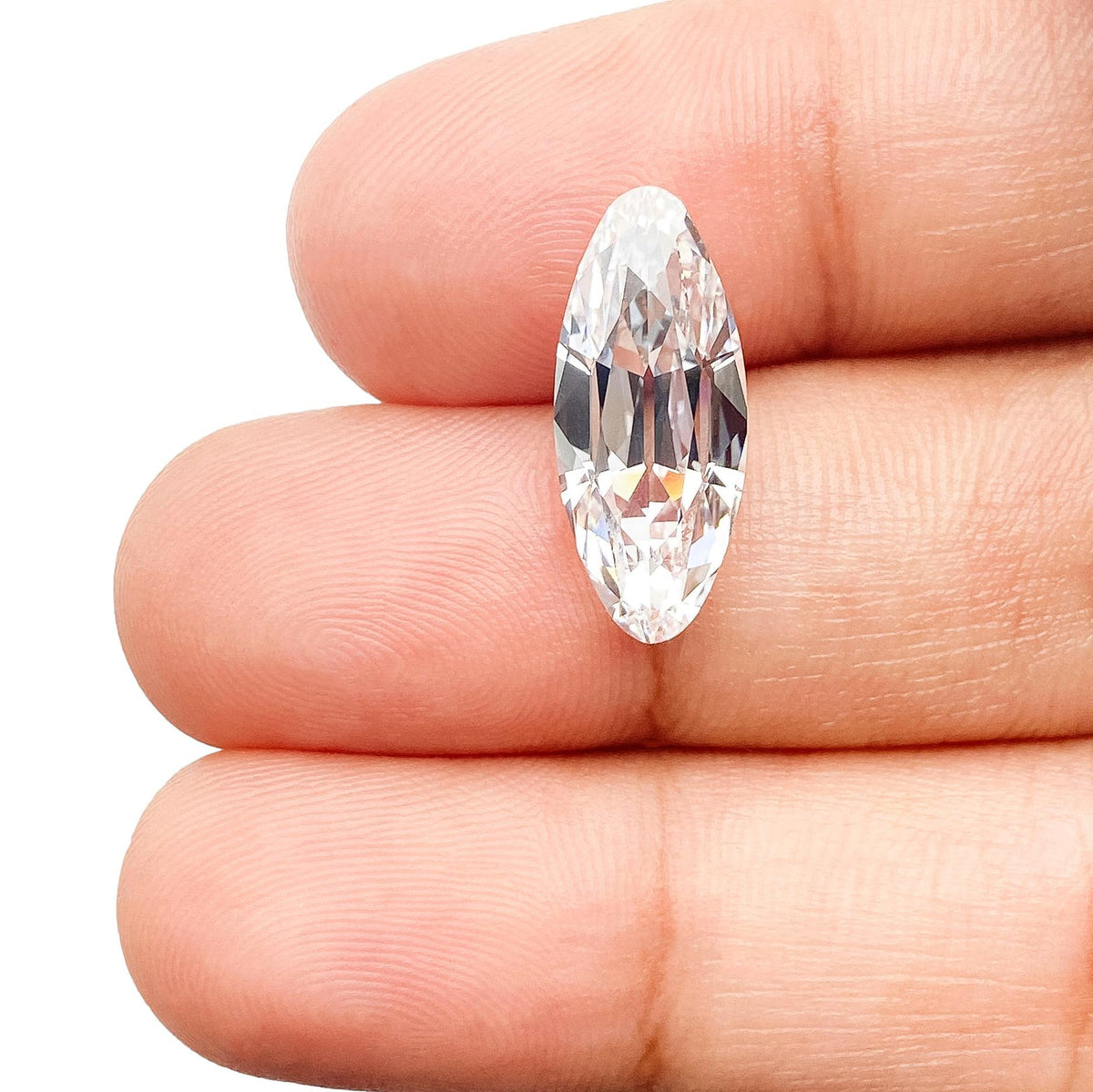 4.07ct | D/VS1 Oval Shape Old Mine Cut Lab Diamond (IGI)