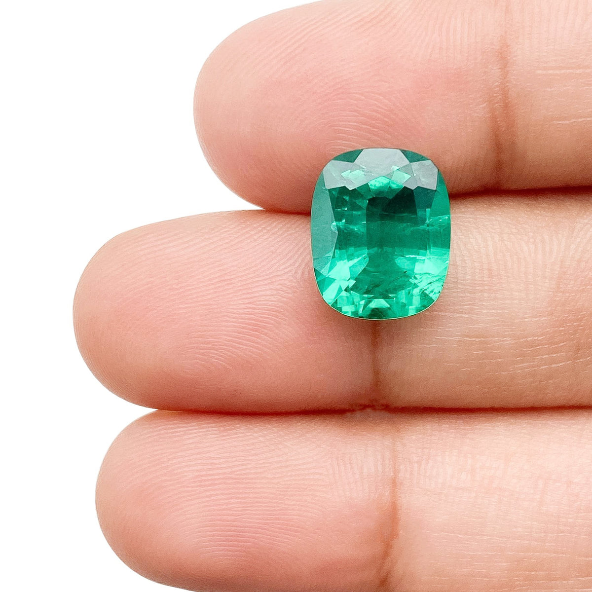 3.90ct | Brilliant Cut Cushion Shape Lab Emerald