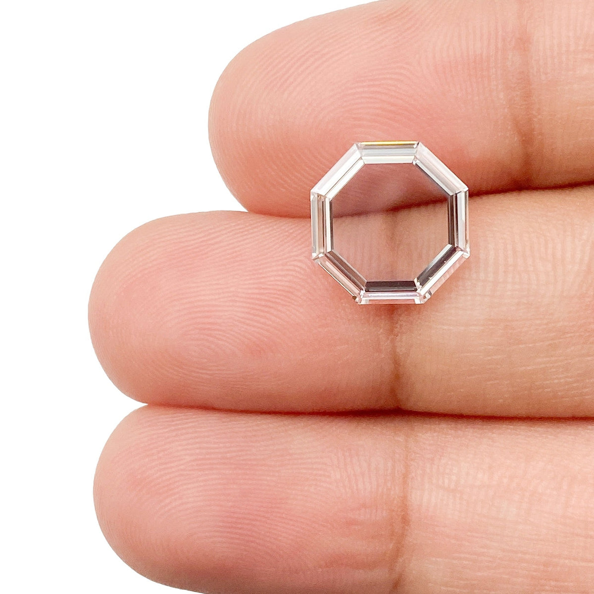 2.69ct | E/VVS2 Octagon Shape Portrait Cut Lab Diamond (IGI)-LITHOS Diamond