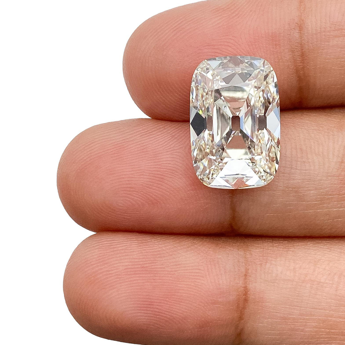 8.01ct | G/VS1 Cushion Shape Old Mine Cut Lab Diamond (IGI)