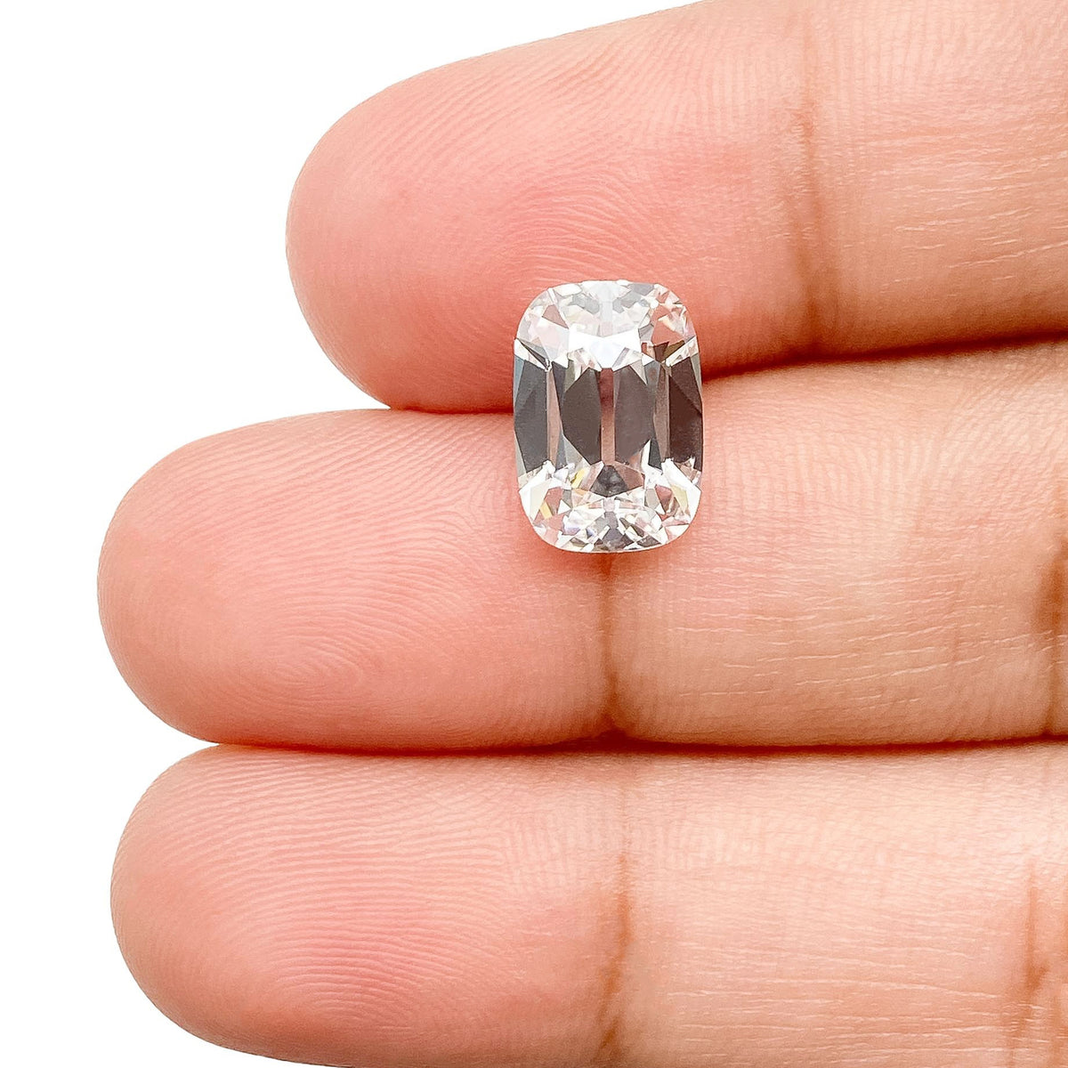 2.97ct | E/VS1 Cushion Shape Old Mine Cut Lab Diamond (IGI)