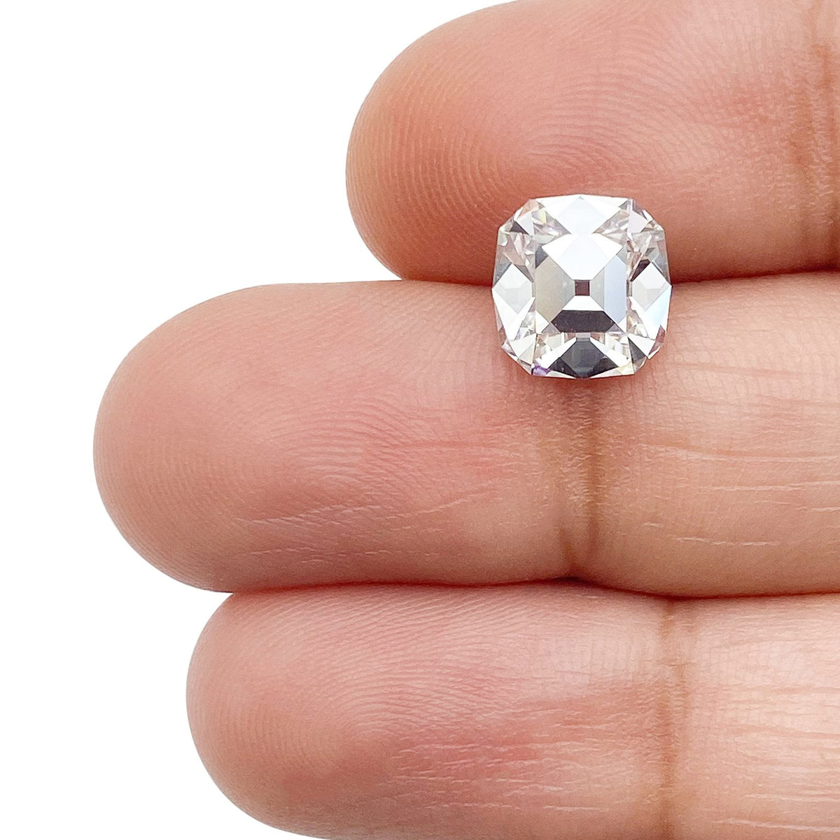 2.31ct | E/VS1 Cushion Shape Mazarin Cut Lab Diamond (IGI)